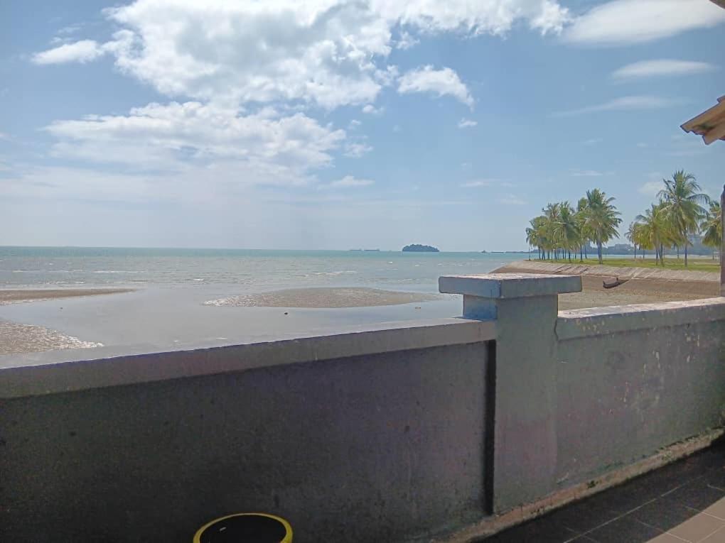 Pd Seaview Paradise Lagoon Apartment Port Dickson Ngoại thất bức ảnh